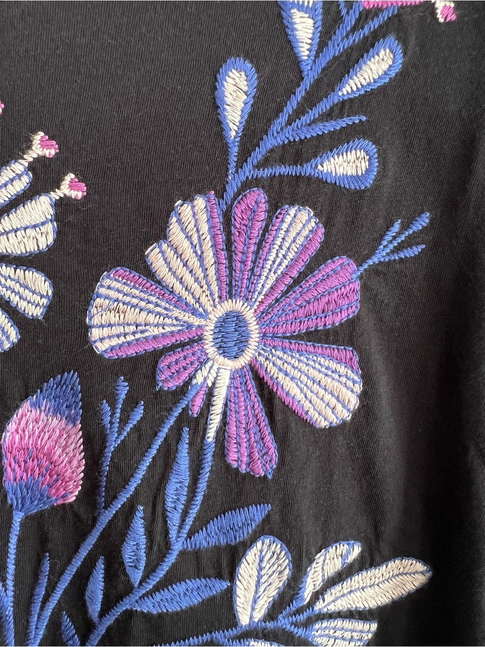 Johnny Was Black Short-Sleeve V-Neck Top Adina everyday tee L - Picture 5 of 11